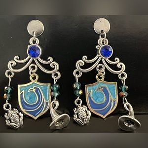 SGC619 Ravenclaw Harry Potter dangle earrings